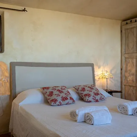 Lussuosa Con Piscina Opera Dell'arch.couelle * Porto Cervo