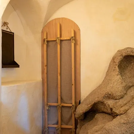 Villa Lussuosa Con Piscina Opera Dell'arch.couelle