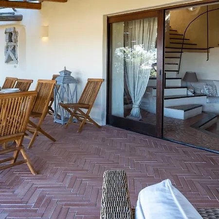 Lussuosa Con Piscina Opera Dell'arch.couelle Villa Porto Cervo