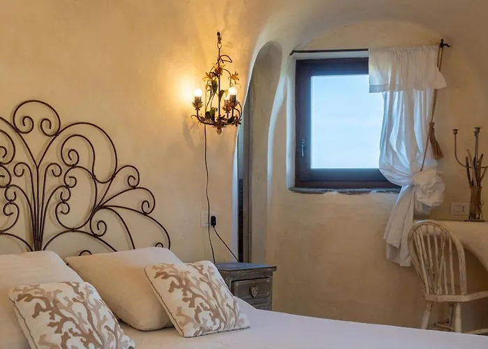 Lussuosa Con Piscina Opera Dell'arch.couelle