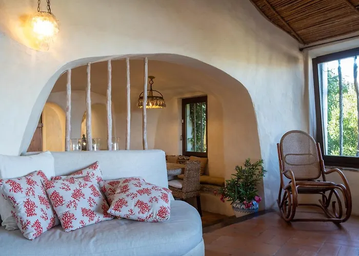 Villa Lussuosa Con Piscina Opera Dell'arch.couelle